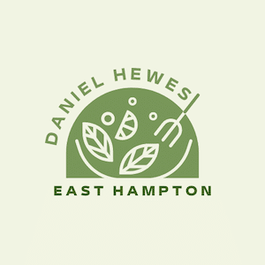 Daniel Hewes East Hampton-logo
